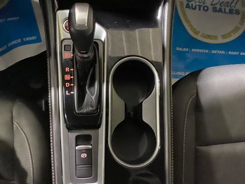 Used 2023 Nissan Altima 2.5 SV image 13