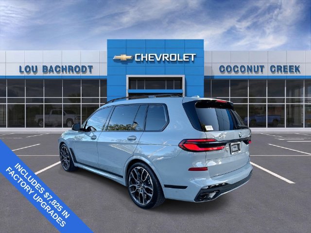 Used 2026 BMW X7 xDrive40i w/ M Sport Package AWD/4WD image 6