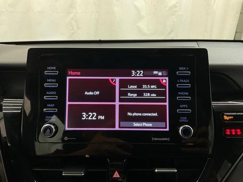 Used 2022 Toyota Camry LE FWD image 18