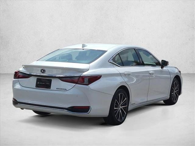 Used 2022 Lexus ES 300h w/ Premium Package FWD image 5