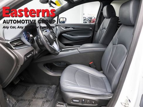 Used 2024 Buick Enclave Premium image 14