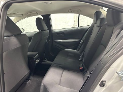 Used 2025 Toyota Corolla LE image 44
