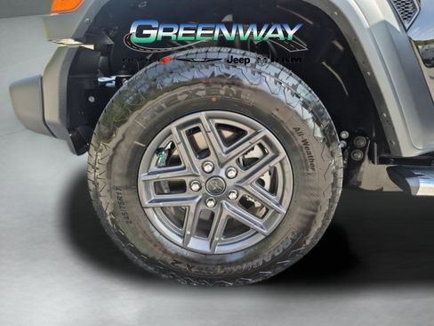 Used 2026 Jeep Wrangler Unlimited Sport AWD/4WD image 30