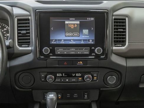 Used 2023 Nissan Frontier SV w/ Technology Package image 8