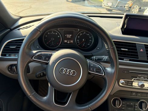Used 2018 Audi Q3 2.0T Premium Plus w/ Premium Plus Package image 12