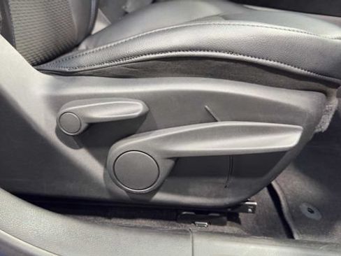 Used 2022 Jeep Compass Latitude FWD image 14