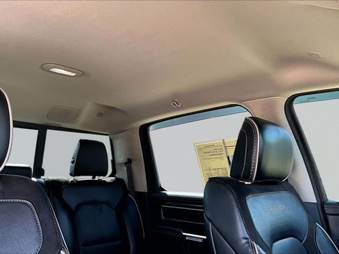 Used 2022 RAM 1500 Laramie AWD/4WD image 13