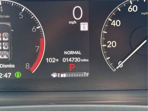 Used 2025 Honda Pilot TrailSport image 30