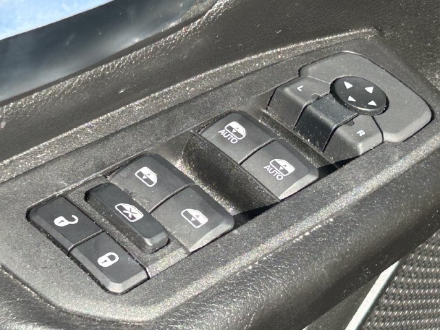 Used 2025 RAM 1500 Tradesman AWD/4WD image 27