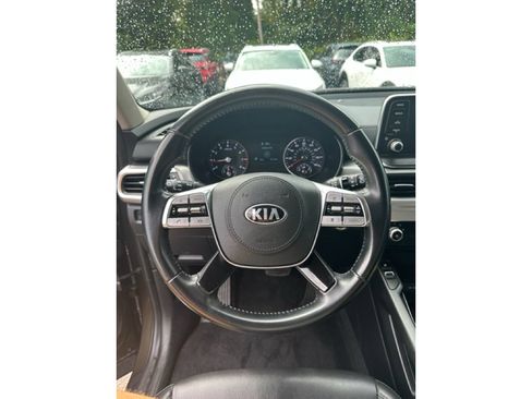 Used 2021 Kia Telluride S image 19