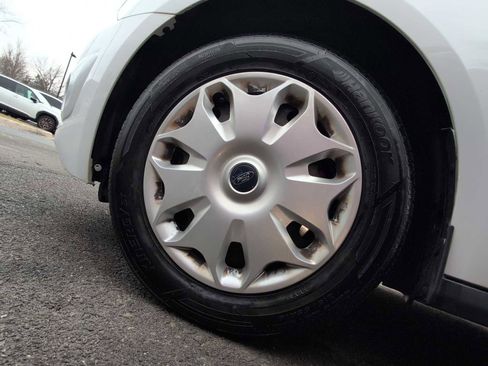 Used 2018 Ford Transit Connect XLT image 14