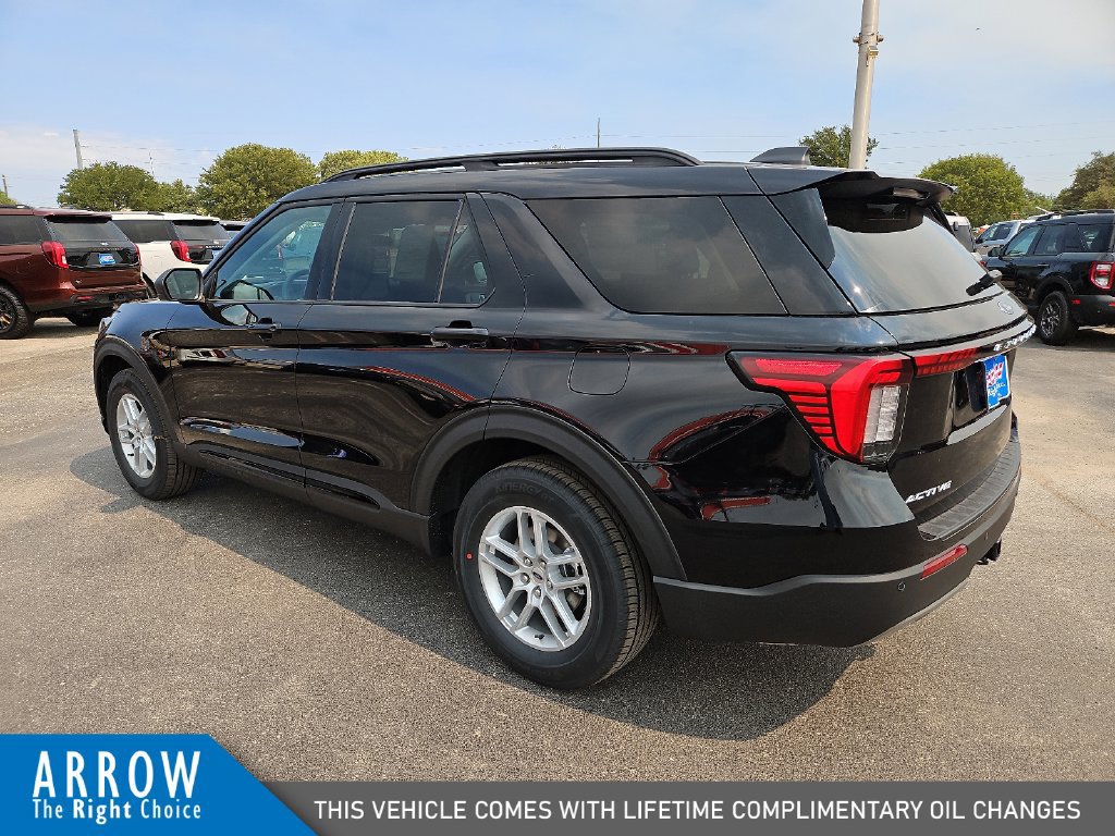 New 2026 Ford Explorer Active w/ Active Comfort Package RWD image 8