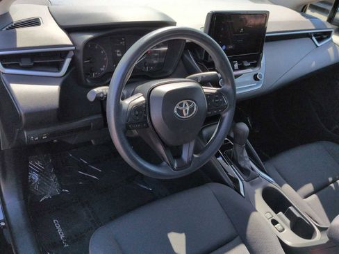 Used 2024 Toyota Corolla LE image 12