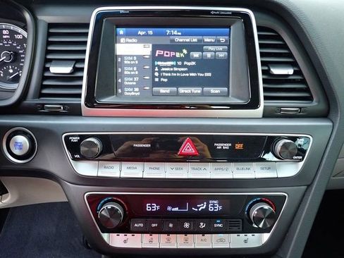 Used 2019 Hyundai Sonata SEL w/ Tech Package 02 FWD image 28