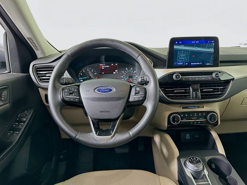 Used 2022 Ford Escape SEL FWD image 17