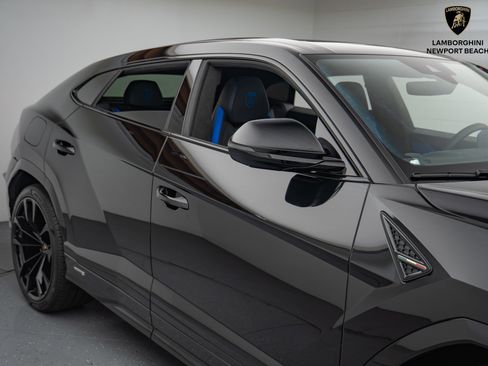 Used 2024 Lamborghini Urus S image 3