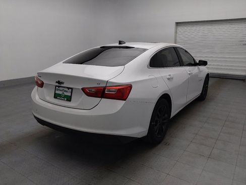 Used 2018 Chevrolet Malibu LT FWD image 9