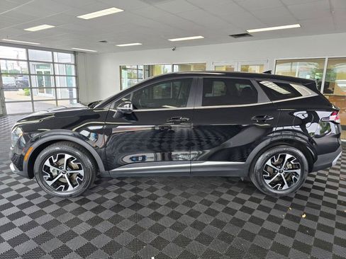 Used 2023 Kia Sportage EX FWD image 6