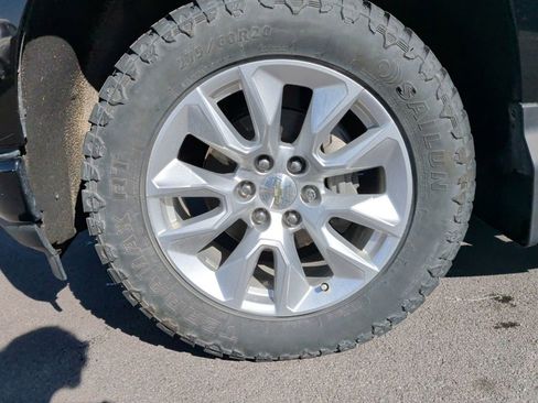 Used 2021 Chevrolet Silverado 1500 Custom image 13