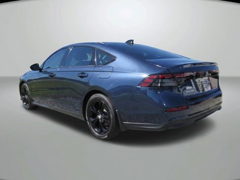 Used 2025 Honda Accord SE image 6