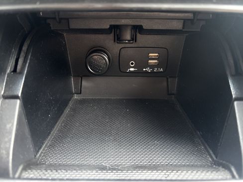 Used 2019 Subaru Outback 2.5i Premium image 25