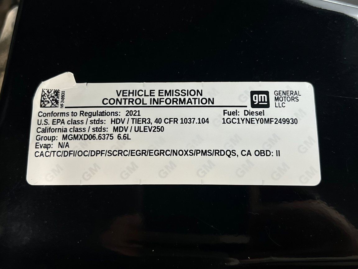 Used 2021 Chevrolet Silverado 2500 LT w/ Fleet Comfort Package AWD/4WD image 21