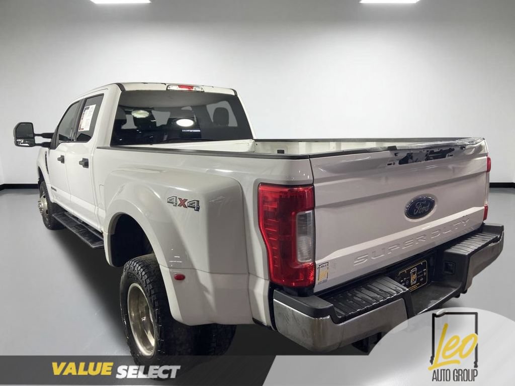 Used 2018 Ford F350 XLT AWD/4WD image 4