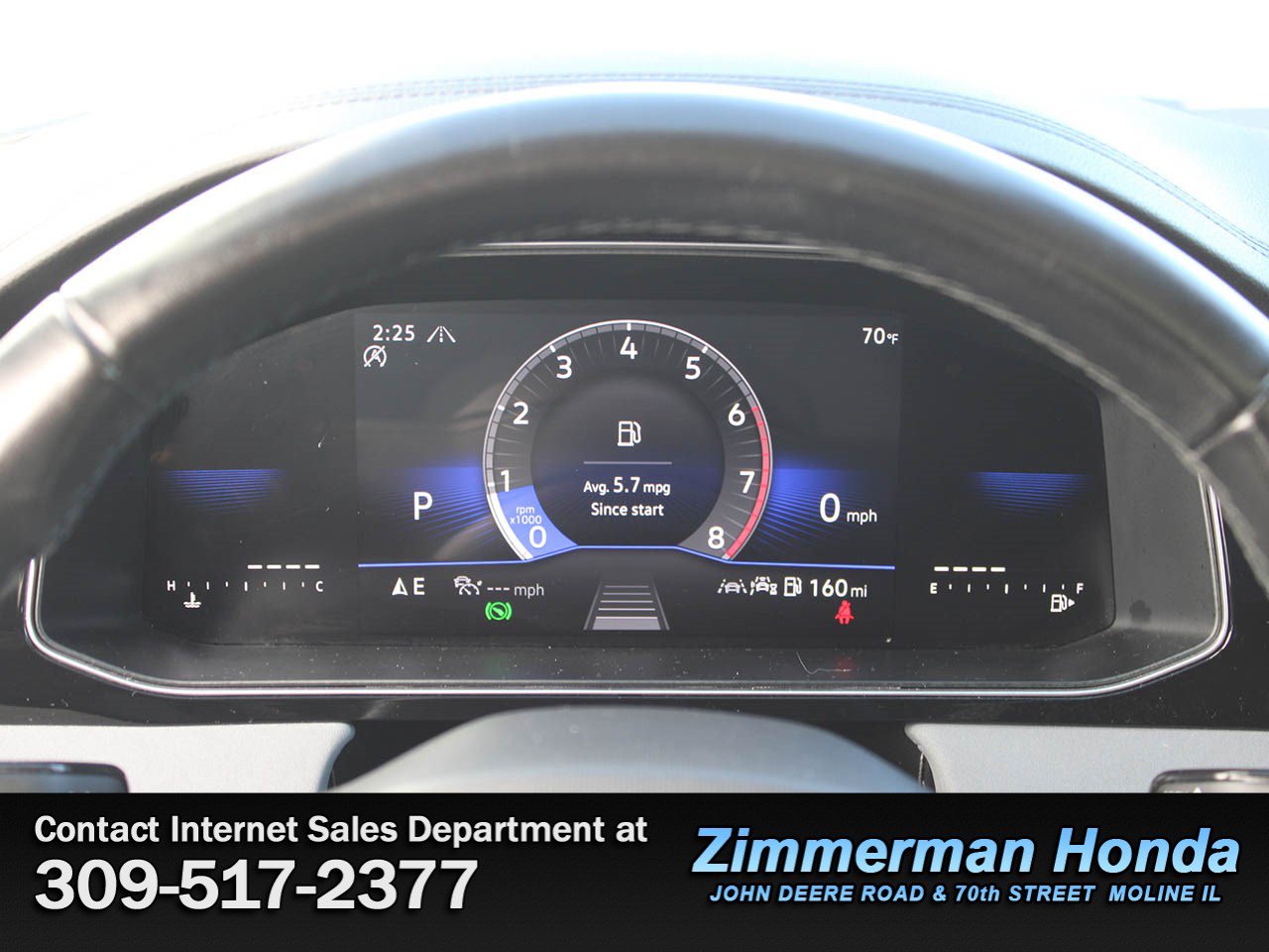 Used 2025 Volkswagen Jetta SE FWD image 9