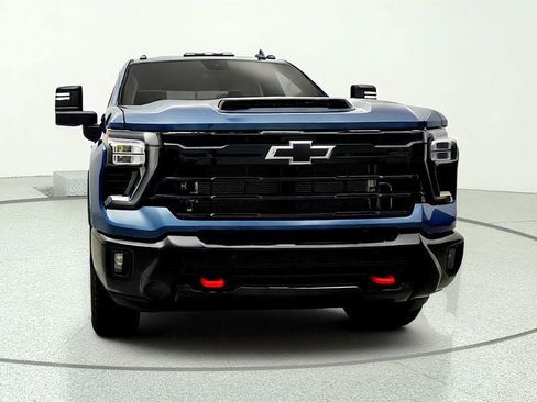 Used 2026 Chevrolet Silverado 2500 LTZ w/ Trail Boss Package AWD/4WD image 2