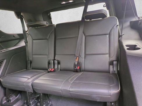 Used 2021 Chevrolet Tahoe Premier w/ Premium Package RWD image 22