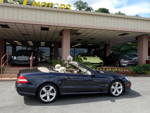 Used 2009 Mercedes-Benz SL 550 w/ Premium I Pkg image 7