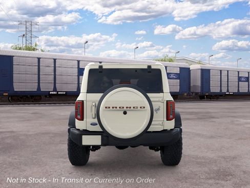 New 2026 Ford Bronco Outer Banks AWD/4WD image 5