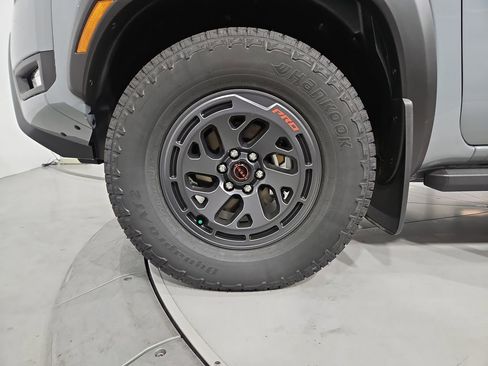 New 2026 Nissan Frontier PRO-4X image 25