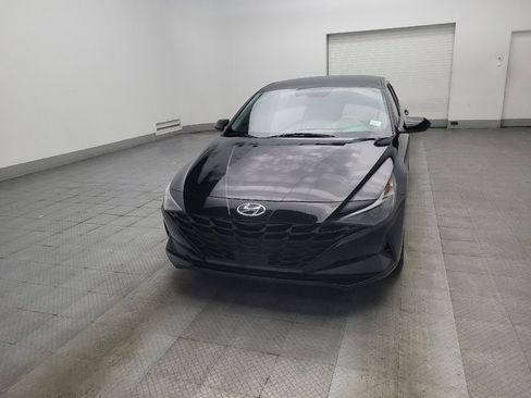 Used 2023 Hyundai Elantra SEL w/ Convenience Package FWD image 15