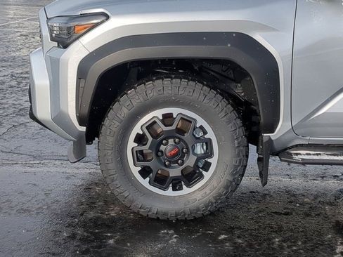 Used 2025 Toyota 4Runner TRD Off-Road Premium image 7