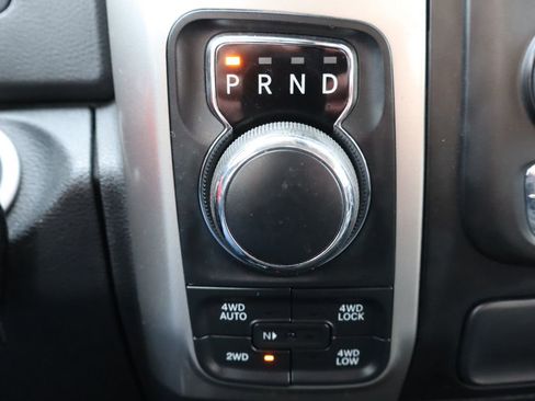 Used 2018 RAM 1500 Big Horn image 35