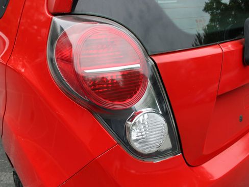 Used 2014 Chevrolet Spark LT image 23