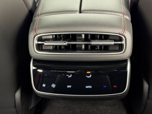 Used 2025 Genesis G80 3.5T Sport Prestige image 38