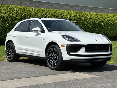 New 2026 Porsche Macan S AWD/4WD image 10