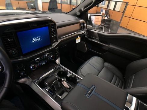 New 2025 Ford F150 Platinum w/ Equipment Group 702A High image 20