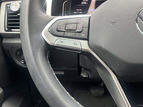 Used 2023 Volkswagen Atlas SEL image 17