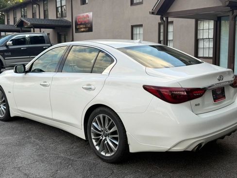 Used 2018 INFINITI Q50 Luxe w/ Essential Package (2.0T Luxe) AWD/4WD image 6