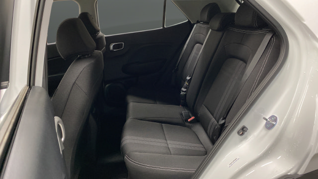 New 2026 Hyundai Venue SEL FWD image 24