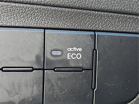 Used 2016 Hyundai Veloster Base w/ Option Group 02 image 26