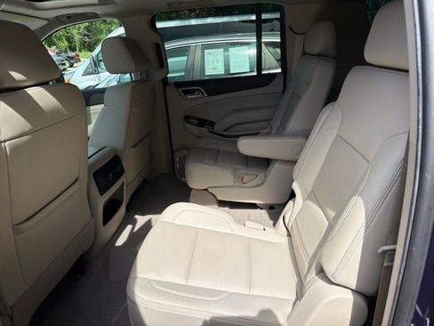 Used 2020 GMC Yukon XL Denali w/ Denali Ultimate Package AWD/4WD image 18
