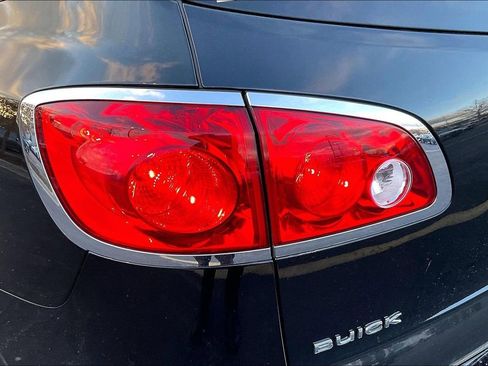 Used 2012 Buick Enclave Leather w/ LPO, Cargo Convenience Pkg image 33