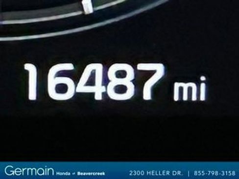 Used 2024 Kia Carnival SX Prestige image 21