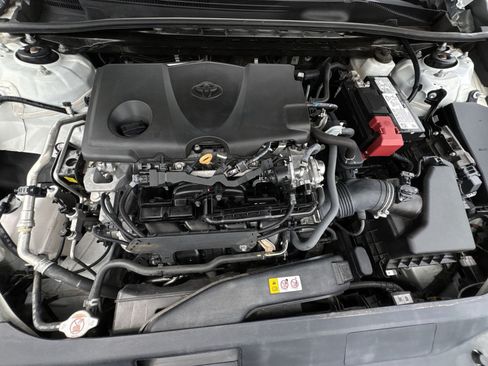 Used 2024 Toyota Camry LE FWD image 27