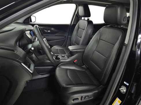 Used 2023 GMC Terrain SLT w/ Infotainment Package II AWD/4WD image 18