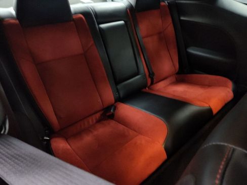 Used 2022 Dodge Challenger R/T Scat Pack w/ Shaker Package image 27